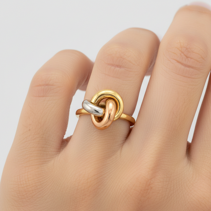 18k-tri-gold-soft-linked-knot-ring-x1u198052-r-kleo-siran-iram