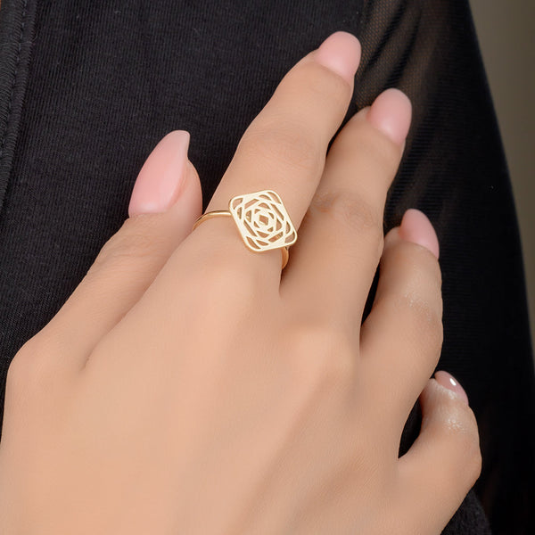 18K Stylish Gold Ring - K-P118GR/B