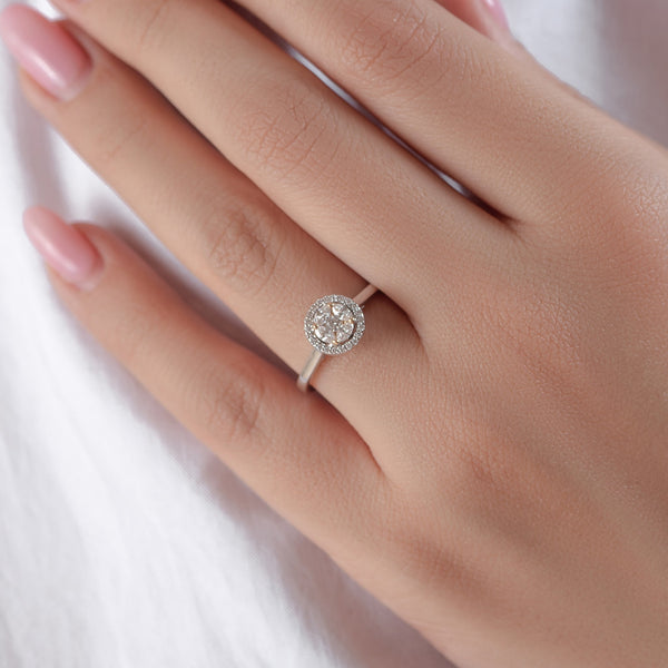 Round Brilliant Diamond ring in White 18K Gold - S-X01R