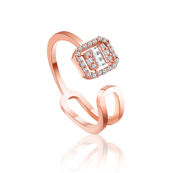 A ring with 24 round brilliant, 3 baguette and 2 pear diamonds centered in 18k Rose Gold - MDL316/J