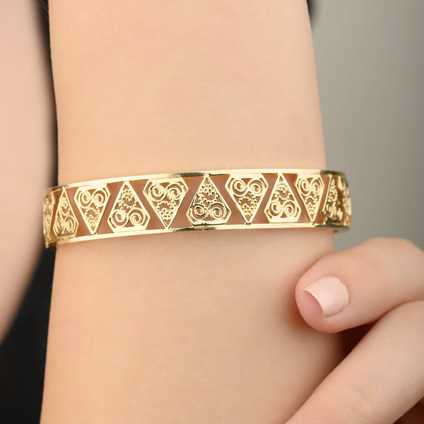 18K Geometrical Gold Bangle - K-B073G/WG