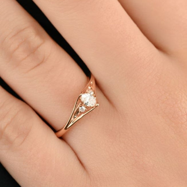 Statement ring featuring a bold oval diamond shape - S-R352X