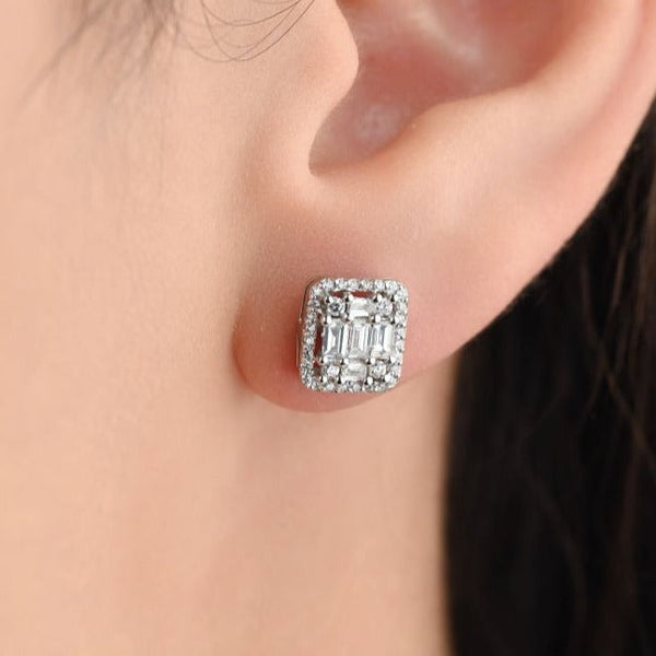 Square shape diamond stud in 18k White gold - SIR410E