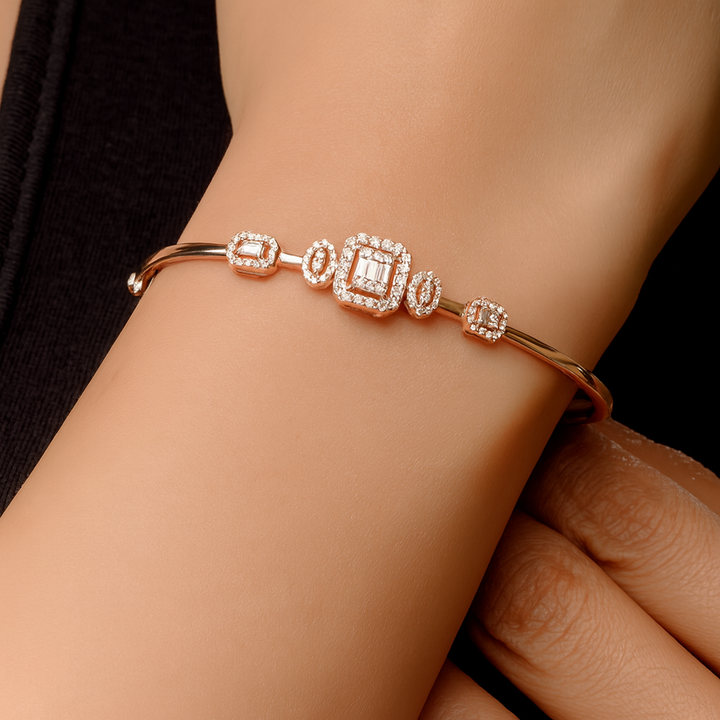 Diamond-Bangle-18K-GOLD-SIRAN-BY-IRAM